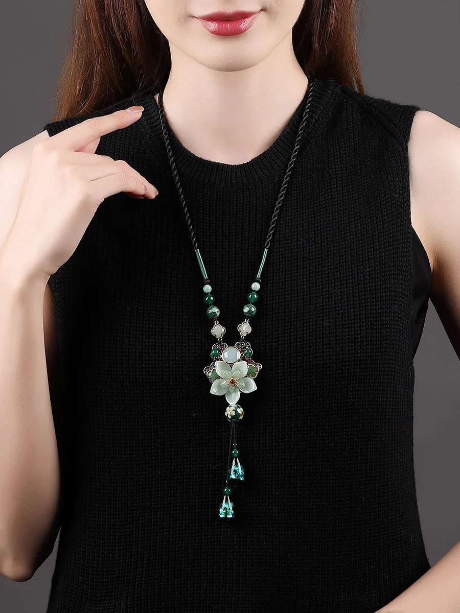 Sweater Chain Long Autumn and Winter Hanging Piece Pendant Accessories Necklace Decorative Cheongsam Jewelry Hang Decorations
Sweater Chain Long Autumn and Winter Hanging Piece Pendant Accessories Necklace Decorative Cheongsam Jewelry Hang Decorations