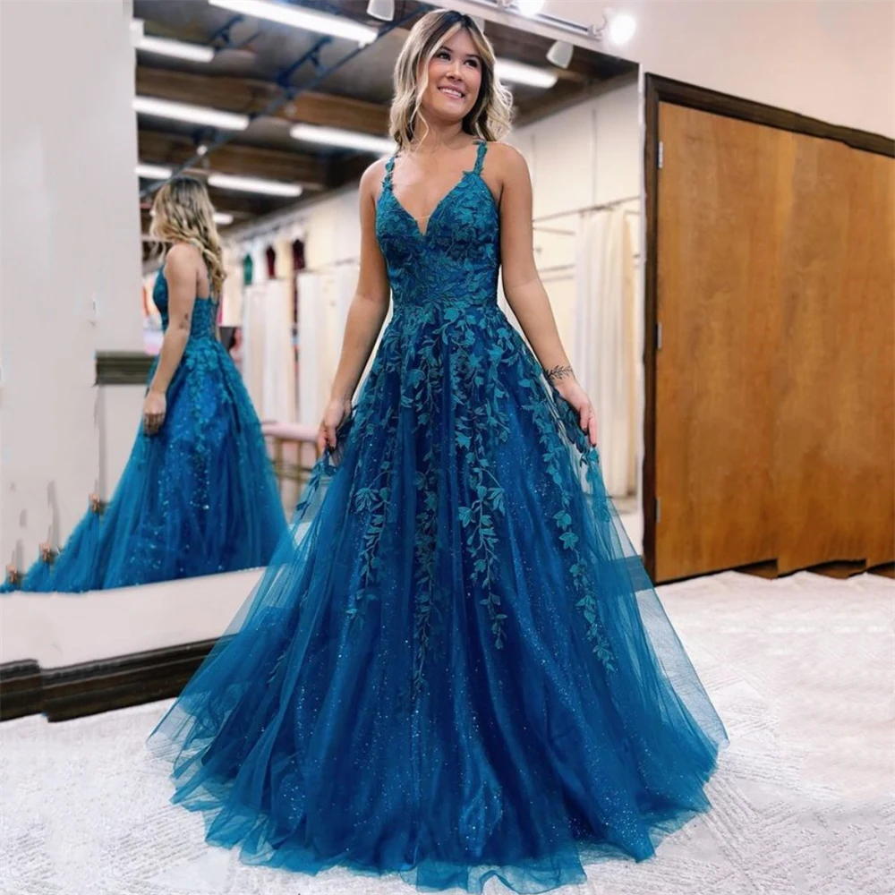 Romans Navy Blue Spaghetti Straps Evening Dress for Women ALine Appliques V-Neck Backeless vestidos de noche Special Event
Romans Navy Blue Spaghetti Straps Evening Dress for Women ALine Appliques V-Neck Backeless vestidos de noche Special Event