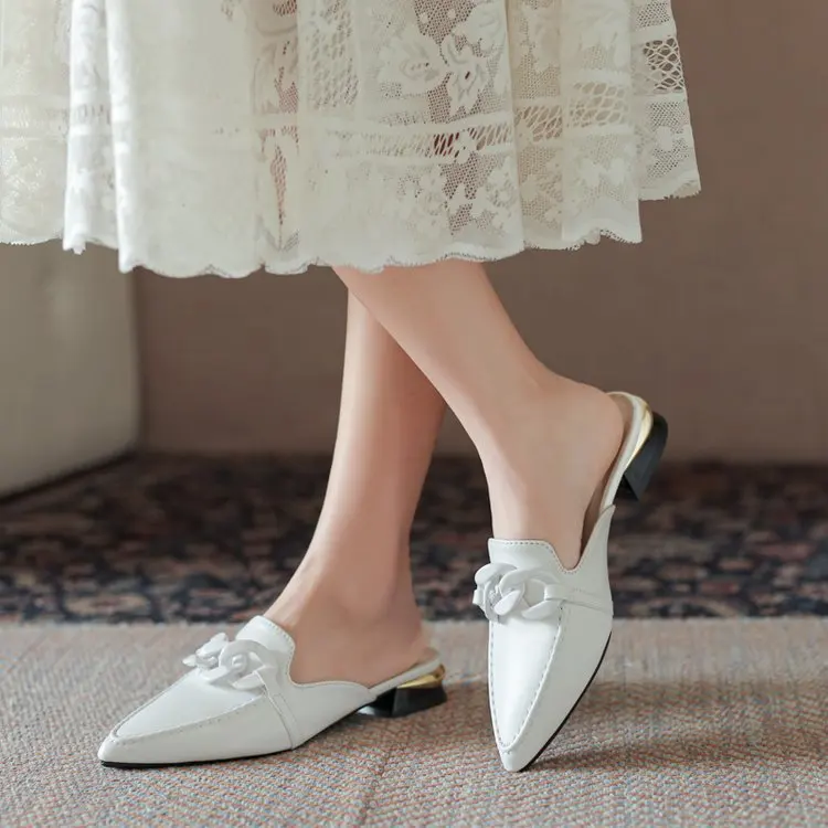 2023 Ladies Outdoor Slippers Comfortable Fashion Ladies Slippers 35-40 Square Heel Pointed Toe Ladies Slippers Casual Slippers
2023 Ladies Outdoor Slippers Comfortable Fashion Ladies Slippers 35-40 Square Heel Pointed Toe Ladies Slippers Casual Slippers