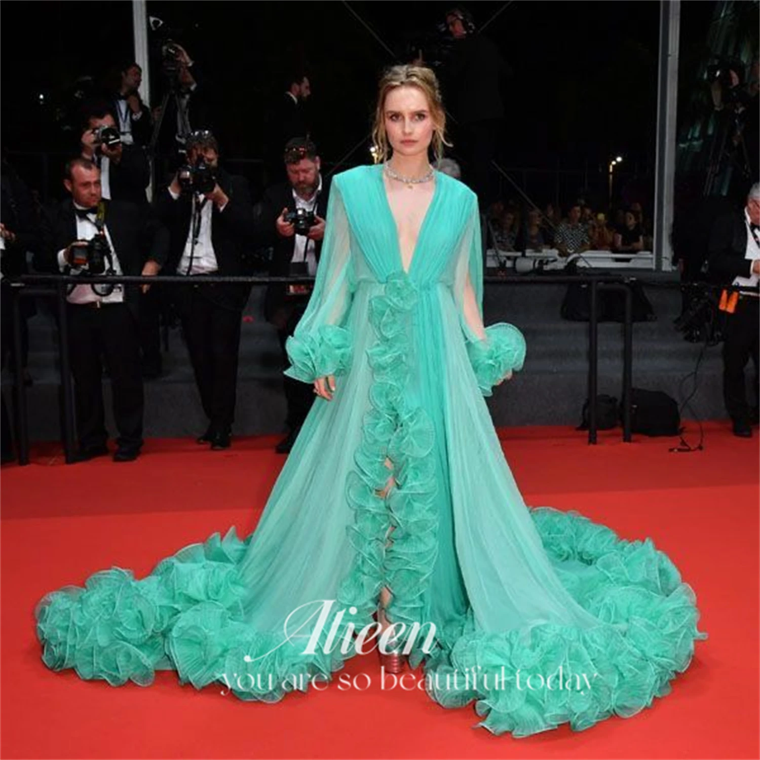 Aileen Mint Green Dresses for Women Party Wedding Evening Dress Party Evening Elegant Luxury Celebrity Chiffon Reunion Formal
Aileen Mint Green Dresses for Women Party Wedding Evening Dress Party Evening Elegant Luxury Celebrity Chiffon Reunion Formal
