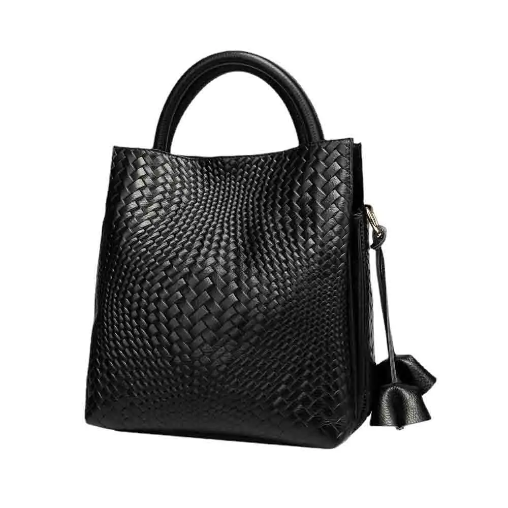 Minimalism Fashion Women Bucket Bag Luxury Genuine Leather Handbags for Women and Purses Soft Calfskin Casual Tote Bag 2022 New
Minimalism Fashion Women Bucket Bag Luxury Genuine Leather Handbags for Women and Purses Soft Calfskin Casual Tote Bag 2022 New