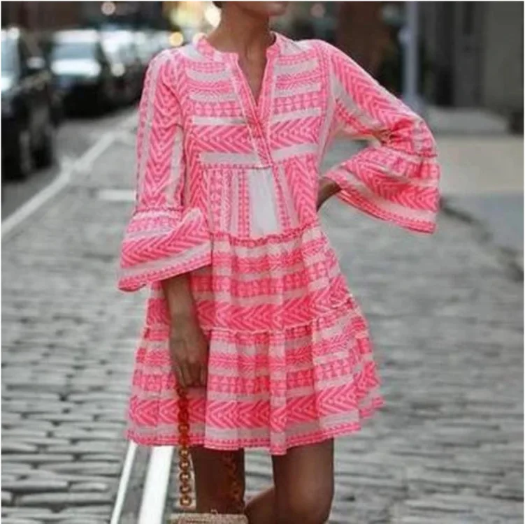 Summer Dresses 2022 Women Mini Dress V Neck Half Sleeve Flared Sleeve Print Casual Loose Maxi Streetwear Sweet Vestidos Feminino
Summer Dresses 2022 Women Mini Dress V Neck Half Sleeve Flared Sleeve Print Casual Loose Maxi Streetwear Sweet Vestidos Feminino
