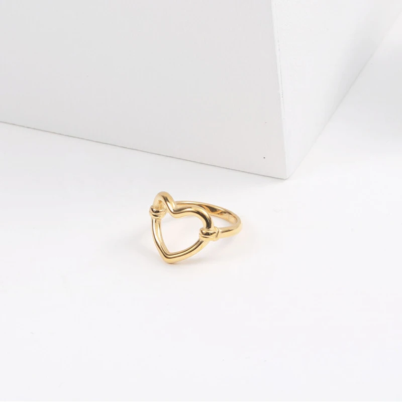 New Models Fashion Jewelry 18K Gold Plated Stainless Steel Hollow Heart Ring For Women
New Models Fashion Jewelry 18K Gold Plated Stainless Steel Hollow Heart Ring For Women