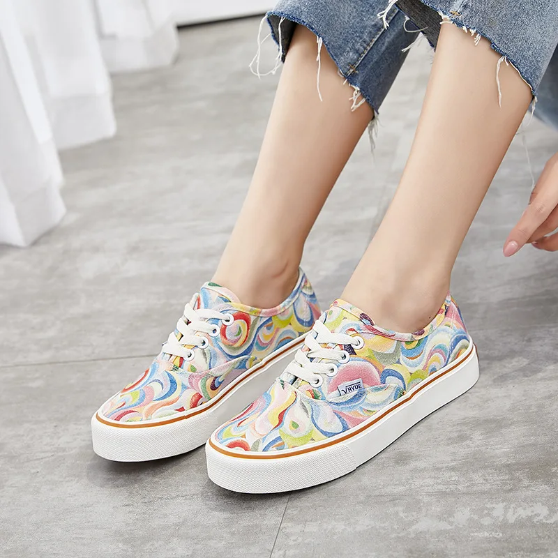 2022 Spring New Low-top Canvas Women's Single Shoes Student Ins All-match Shallow Mouth Trend Fashion Rainbow Flat Shoes Women
2022 Spring New Low-top Canvas Women's Single Shoes Student Ins All-match Shallow Mouth Trend Fashion Rainbow Flat Shoes Women