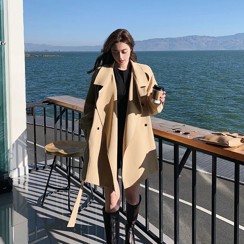 Women's Mid-Length Khaki Windbreaker Jacket 2022 New Spring Autumn Fashion Popular Hot Style Casual British Style Drape Coat MM6
Women's Mid-Length Khaki Windbreaker Jacket 2022 New Spring Autumn Fashion Popular Hot Style Casual British Style Drape Coat MM6