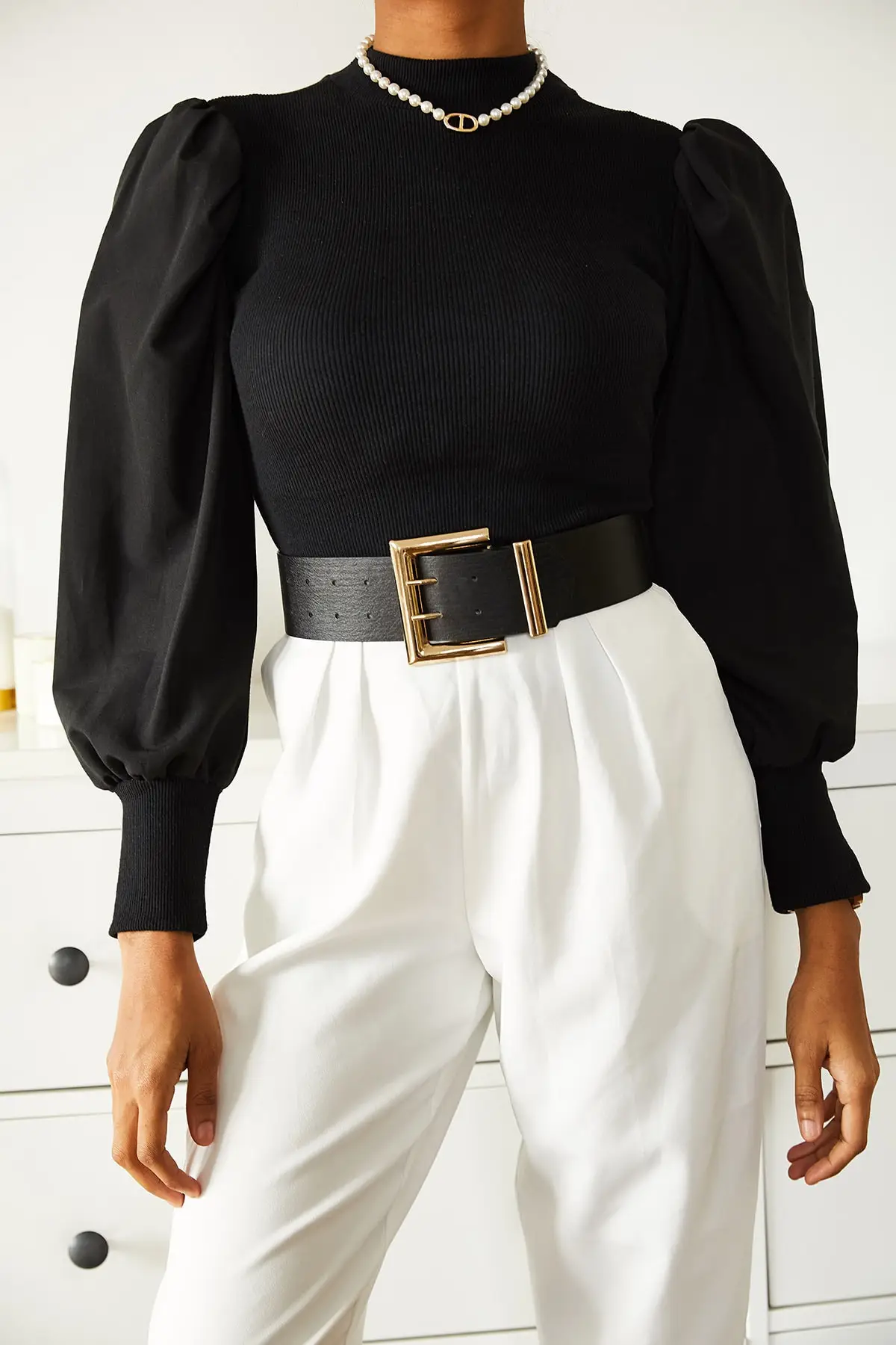 Women's Black Balloon Sleeve, Blouse, Casual, Cotton, Modern, Do not sweat, daily and Special Moments For Design, Elegance, Thin Shows
Women's Black Balloon Sleeve, Blouse, Casual, Cotton, Modern, Do not sweat, daily and Special Moments For Design, Elegance, Thin Shows