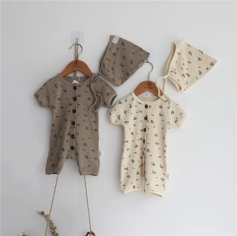 Korean Style Summer Baby Girls and Boys Jumpsuit Single-breasted Cotton Soft Fashion New Pretty Print
Korean Style Summer Baby Girls and Boys Jumpsuit Single-breasted Cotton Soft Fashion New Pretty Print