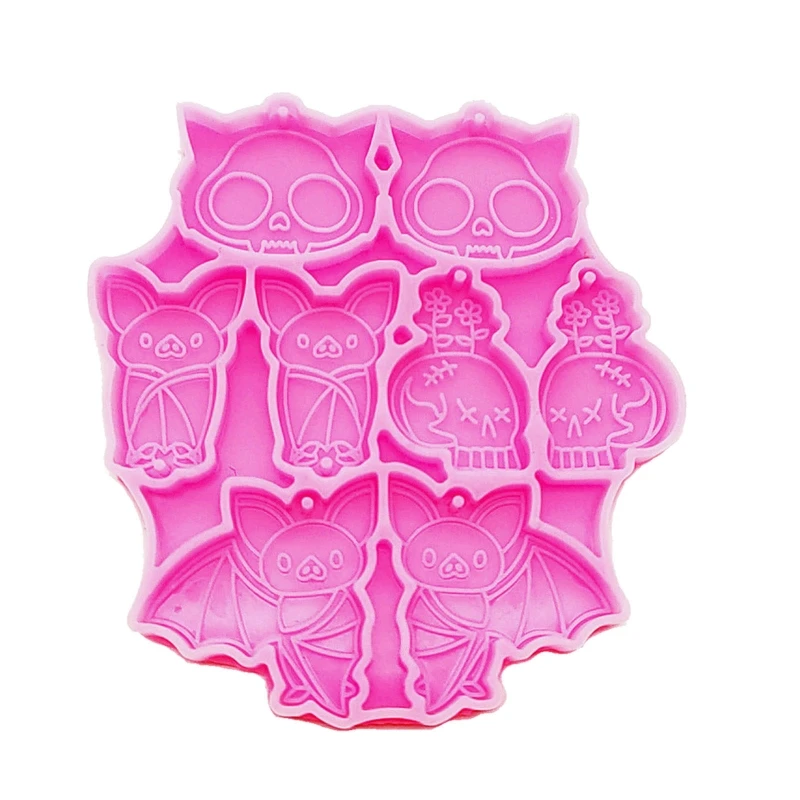 Glossy and Shiny Skull Bat Keychain Silicone Mold with Hole for DIY Pendant Dropshipping 
Glossy and Shiny Skull Bat Keychain Silicone Mold with Hole for DIY Pendant Dropshipping