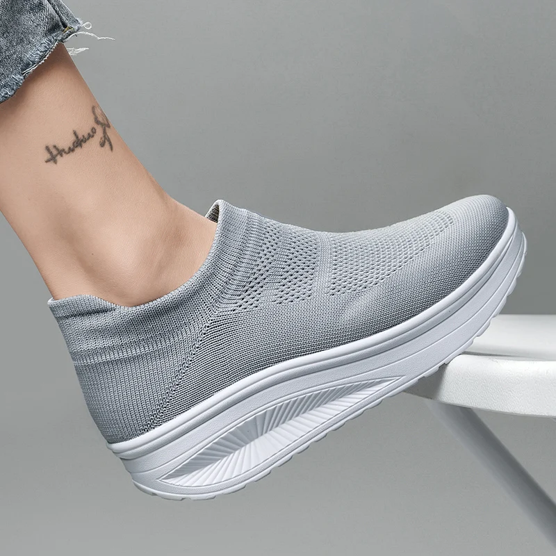 2022 Spring Women Sneakers Platform Casual Breathable Sport Design Vulcanized Shoes Fashion Female Footwear Zapatillas De Mujer
2022 Spring Women Sneakers Platform Casual Breathable Sport Design Vulcanized Shoes Fashion Female Footwear Zapatillas De Mujer