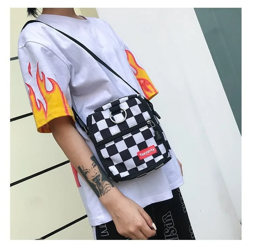 Women's New Canvas Bag Casual Shoulder Messenger Bag Mobile Coin Purse Ladies Mini Mobile Phone Bag Bounce Bag
Women's New Canvas Bag Casual Shoulder Messenger Bag Mobile Coin Purse Ladies Mini Mobile Phone Bag Bounce Bag
