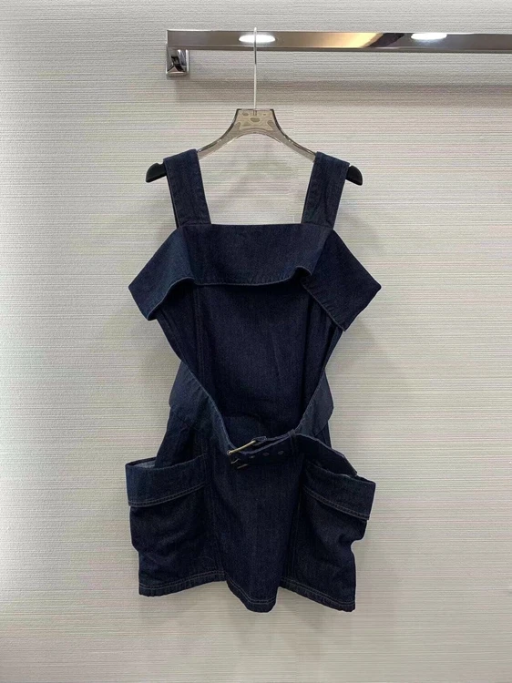 2023 new women fashion sleeveless square neck belt stitching suspender denim dress 0723
2023 new women fashion sleeveless square neck belt stitching suspender denim dress 0723