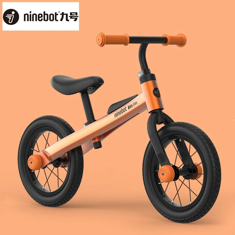 Xiaomi Ninebot children's balance bike without pedals 12 inch 3-6 years old children's sliding bicycle hand push car racing car
Xiaomi Ninebot children's balance bike without pedals 12 inch 3-6 years old children's sliding bicycle hand push car racing car