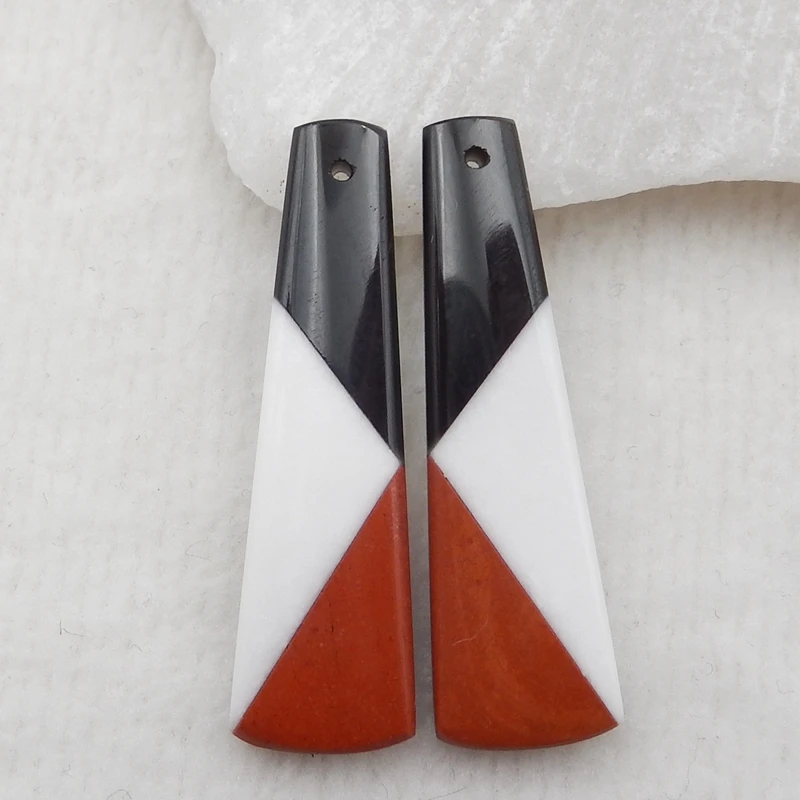 Gemstone White jade with Obsidian and Red River Jasper intarsia heart shape fashion women Earrings Beads 36x10x4mm4.8g
Gemstone White jade with Obsidian and Red River Jasper intarsia heart shape fashion women Earrings Beads 36x10x4mm4.8g