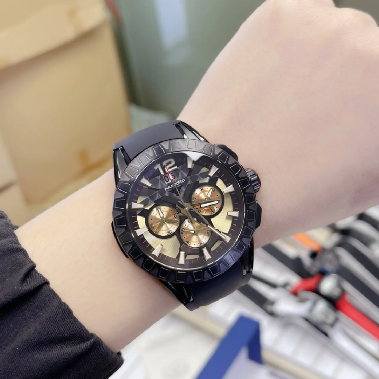 

HANBORO new design Men watches multifunctional six pin Dial MAN Quartz watch brand luxury male Wristwatch Fashion montre homme