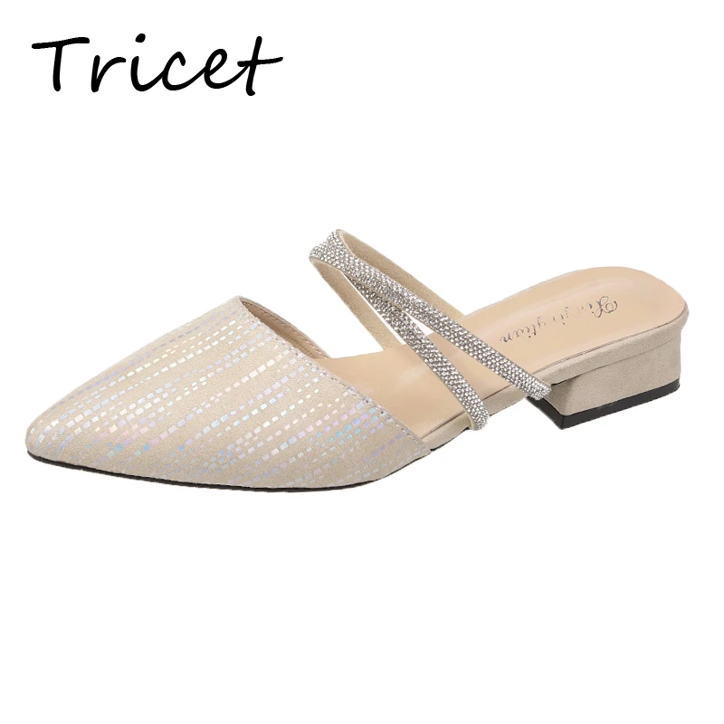 Summer Slippers Women 2022 Fashion Rhinestone Bling Pointed Toe Women Sandals Footwear Low Heels Outside Female Elegant Mules
Summer Slippers Women 2022 Fashion Rhinestone Bling Pointed Toe Women Sandals Footwear Low Heels Outside Female Elegant Mules