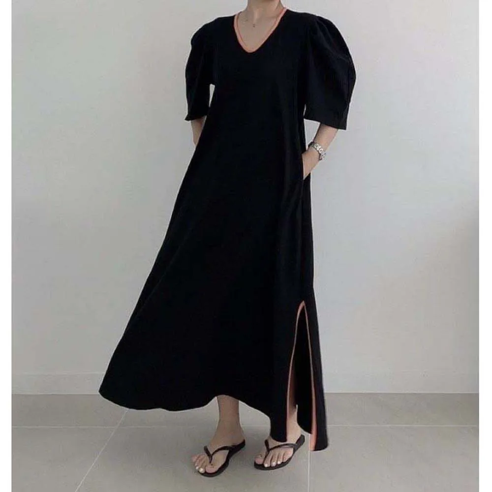 Платье женское однотонное с рукавом до локтя, V-образным вырезом
Платье женское однотонное с рукавом до локтя, V-образным вырезом