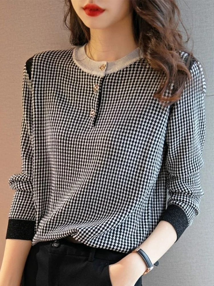 Sweater Women 2023 Korean Fashion New Knitted Pullover Autumn Winter Plaid Office Lady O-Neck Long Sleeve Jumper Casual Spliced
Sweater Women 2023 Korean Fashion New Knitted Pullover Autumn Winter Plaid Office Lady O-Neck Long Sleeve Jumper Casual Spliced