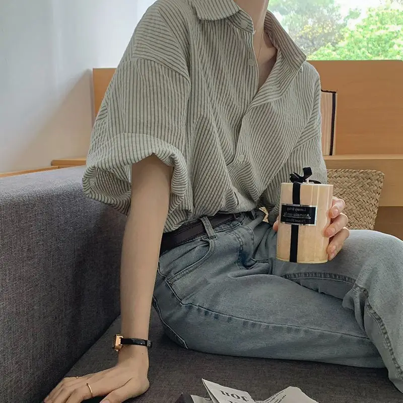 Deeptown Elegant and Youth Woman Blouses Striped Green Shirts Short Sleeve Korean Fashion Chic Office Female Tops Summer Basic
Deeptown Elegant and Youth Woman Blouses Striped Green Shirts Short Sleeve Korean Fashion Chic Office Female Tops Summer Basic