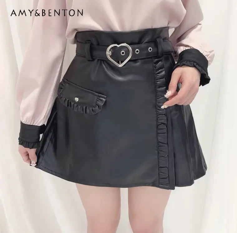 Japanese Style Women Skirts Single Spring Autumn New Drill Buckle Belt Mini Skirt Black Slimming Leather Skirt for Ladies
Japanese Style Women Skirts Single Spring Autumn New Drill Buckle Belt Mini Skirt Black Slimming Leather Skirt for Ladies