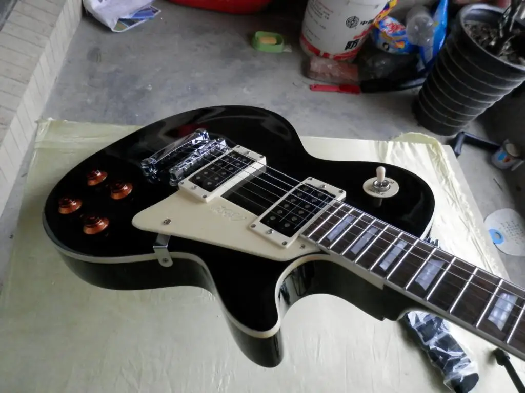 guitar factory custom new black standard 1960 electric bass Electric Guitar 9yue22
guitar factory custom new black standard 1960 electric bass Electric Guitar 9yue22