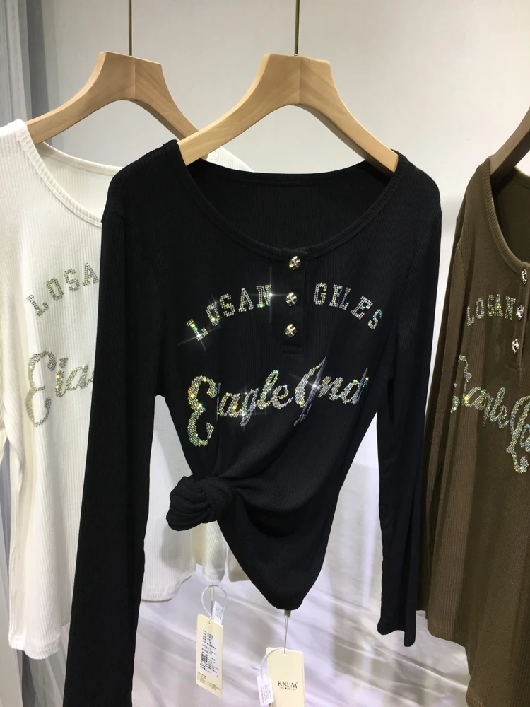 Blingbling Letters Hot Drilling O-neck Pullovers Long Sleeve T-shirt Large Size New Autumn Winter Black Knitting Bottoming Top
Blingbling Letters Hot Drilling O-neck Pullovers Long Sleeve T-shirt Large Size New Autumn Winter Black Knitting Bottoming Top