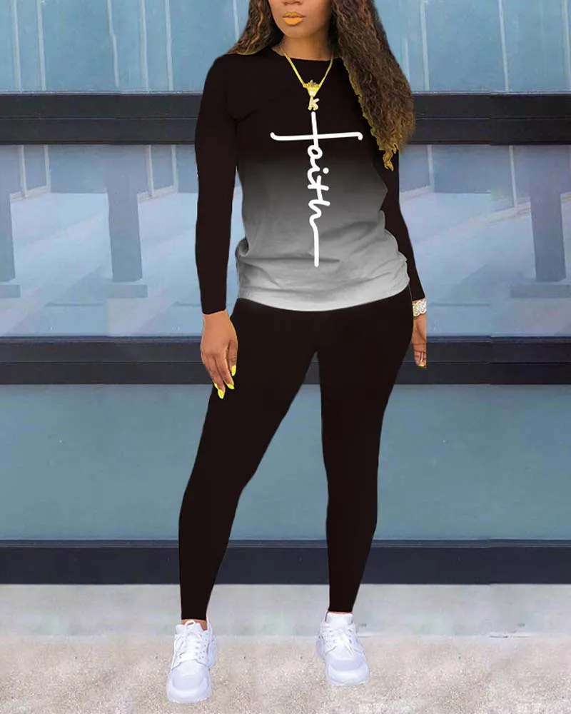 Женский летний спортивный костюм с коротким рукавом, топ с принтом и штаны с эффектом омбре, комплект для бега, 2022
Женский летний спортивный костюм с коротким рукавом, топ с принтом и штаны с эффектом омбре, комплект для бега, 2022