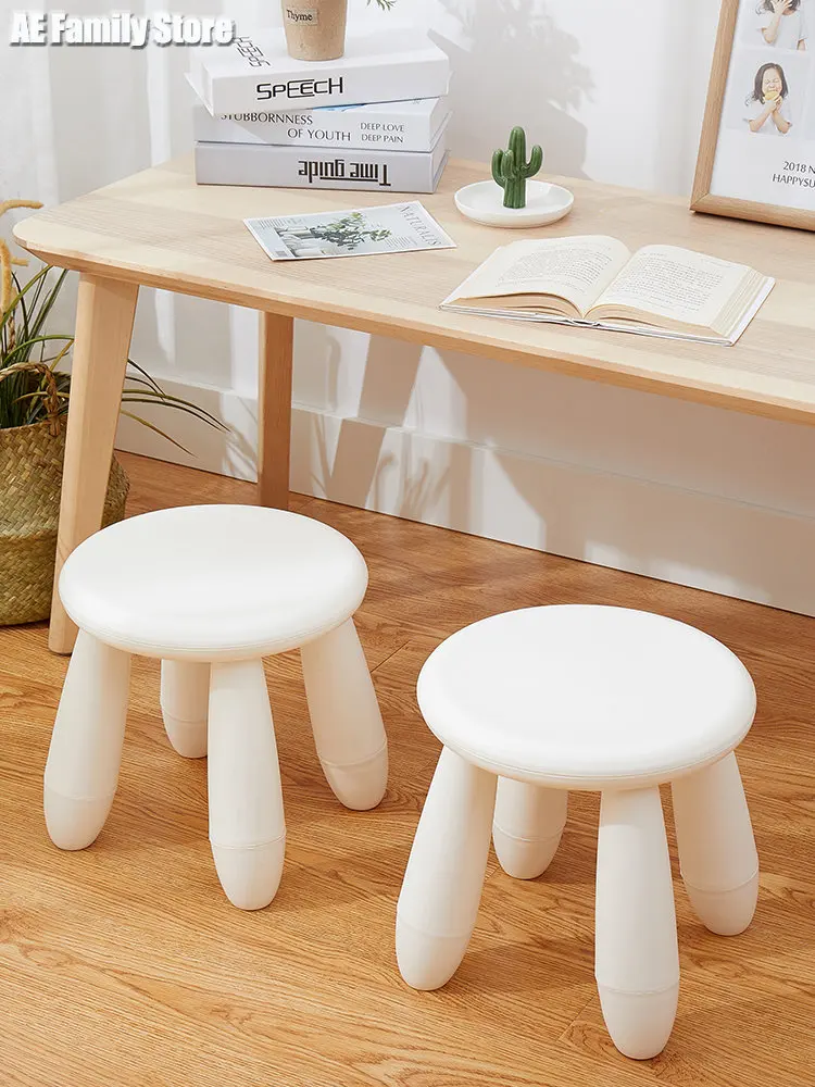Children's stool household portable children's thickened plastic stool low stool creative cartoon round stool cute bench
Children's stool household portable children's thickened plastic stool low stool creative cartoon round stool cute bench