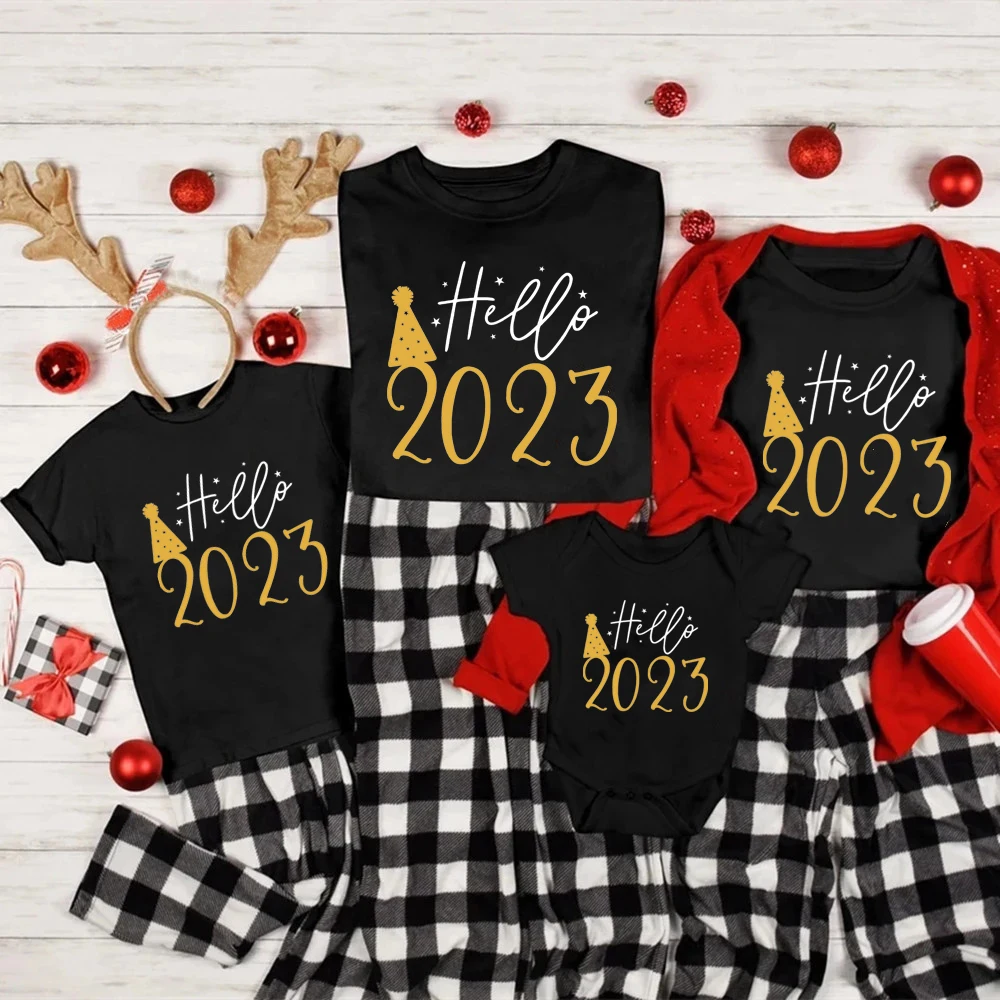 Hello 2023 Family Matching Outfits Happy New Year Dad Mom and Daughter Son Tshirt Baby Romper Family Look New Year's Clothes
Hello 2023 Family Matching Outfits Happy New Year Dad Mom and Daughter Son Tshirt Baby Romper Family Look New Year's Clothes