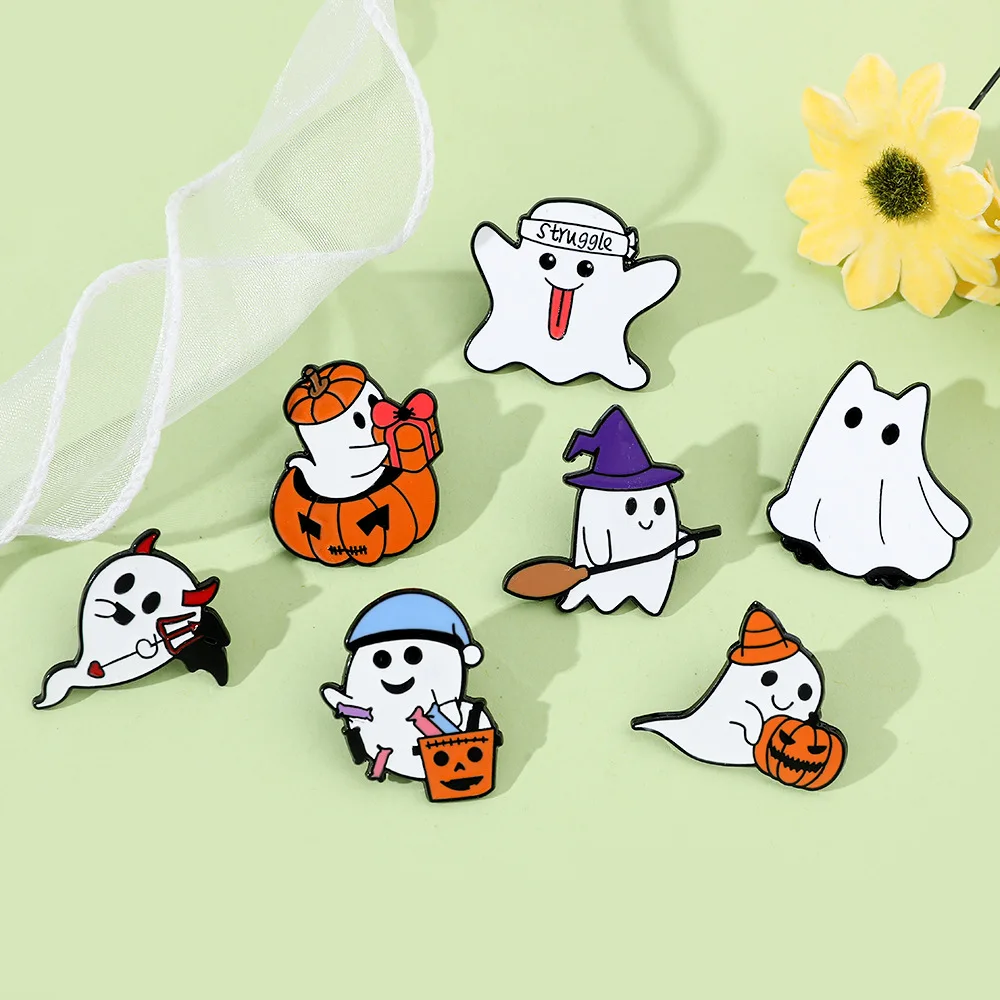 

1Pcs Halloween Creative Ghost Skull Enamel Brooch White Ghost Alloy Pins Halloween Pumpkin Punk Badge Personality Jewelry Gift