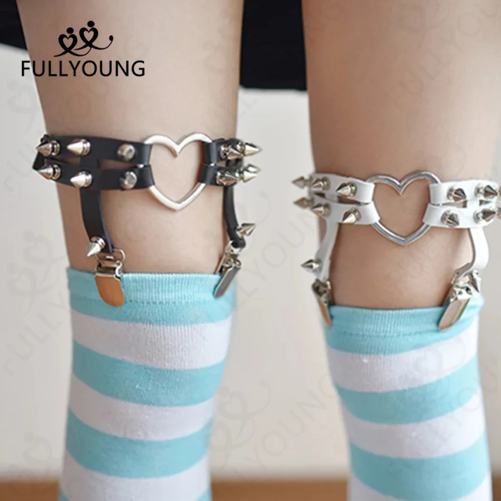Punk Rivet Heart-shaped PU Leather Thigh Harness Harajuku Leg Ring Gothic Stockings Garter Belt Sexy Accessories Rave Clothing
Punk Rivet Heart-shaped PU Leather Thigh Harness Harajuku Leg Ring Gothic Stockings Garter Belt Sexy Accessories Rave Clothing