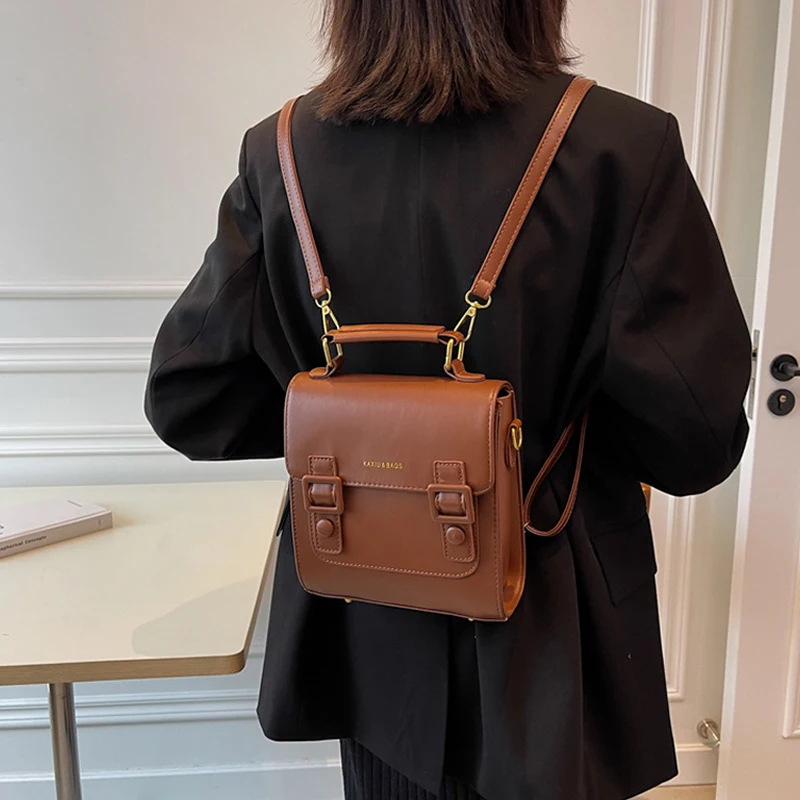 Mini Elegante Pu Lederen Crossbody Tassen Retro Effen Kleur Handtas Vrouwelijke Riem Decoratie Schouder Messenger Bag
Mini Elegante Pu Lederen Crossbody Tassen Retro Effen Kleur Handtas Vrouwelijke Riem Decoratie Schouder Messenger Bag
