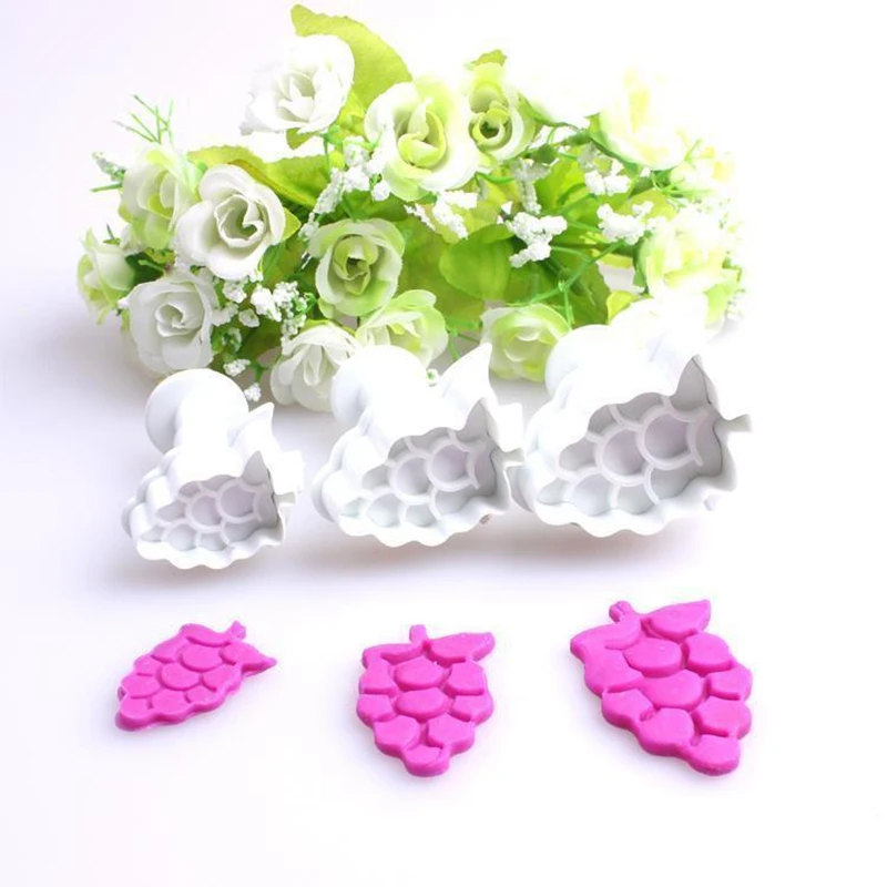 3pcs/set Fruit Grape Shaped Cookie Cutter Springform Mold DIY Plastic Sugarcraft Chocolate Decoration cookie decorating
3pcs/set Fruit Grape Shaped Cookie Cutter Springform Mold DIY Plastic Sugarcraft Chocolate Decoration cookie decorating