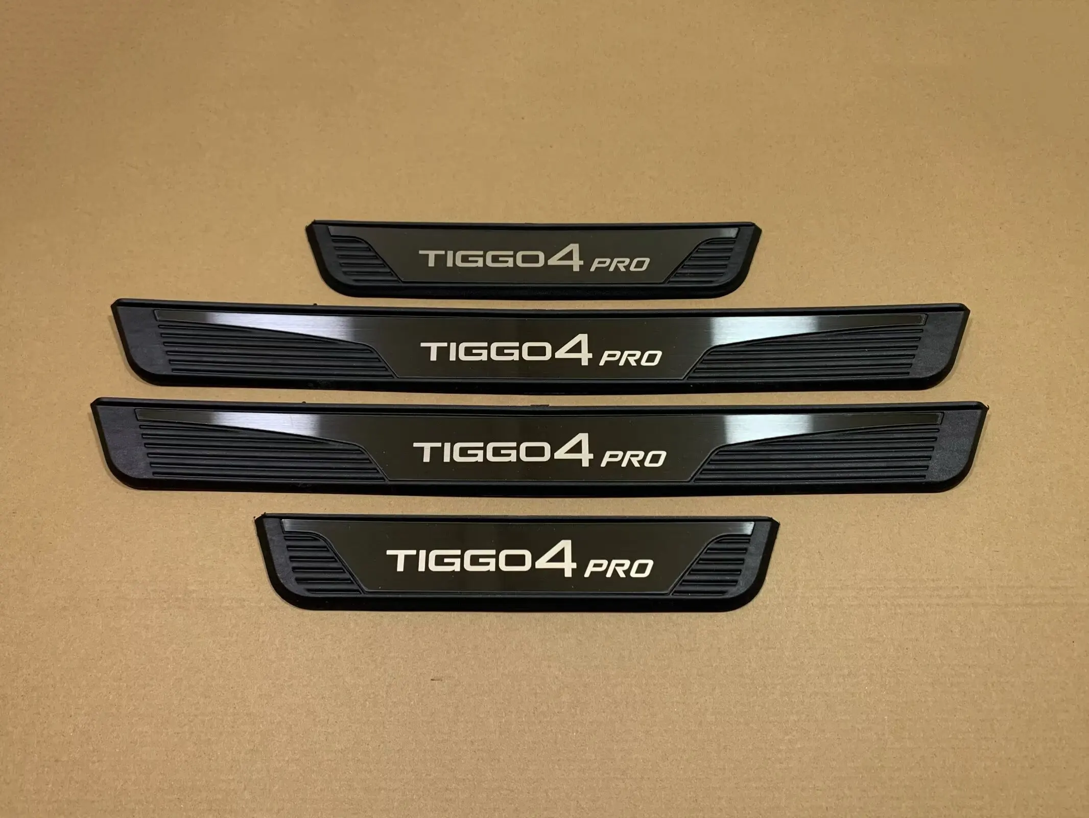 Для Chirey Chery Tiggo 4 7 Pro 5X 2018 2019 2020-2024 накладка на порог, накладка на порог, защита педали, накладка на порог, автомобильные аксессуары
Для Chirey Chery Tiggo 4 7 Pro 5X 2018 2019 2020-2024 накладка на порог, накладка на порог, защита педали, накладка на порог, автомобильные аксессуары