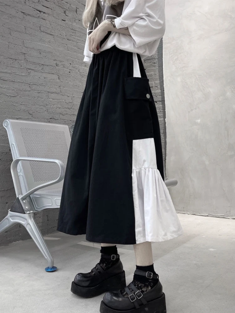 HOUZHOU Gothic Cargo Skirt Long Techwear Women Harajuku Goth Patchwork Pocket Irregular High Waist A-line Black Midi Skirt Alt
HOUZHOU Gothic Cargo Skirt Long Techwear Women Harajuku Goth Patchwork Pocket Irregular High Waist A-line Black Midi Skirt Alt