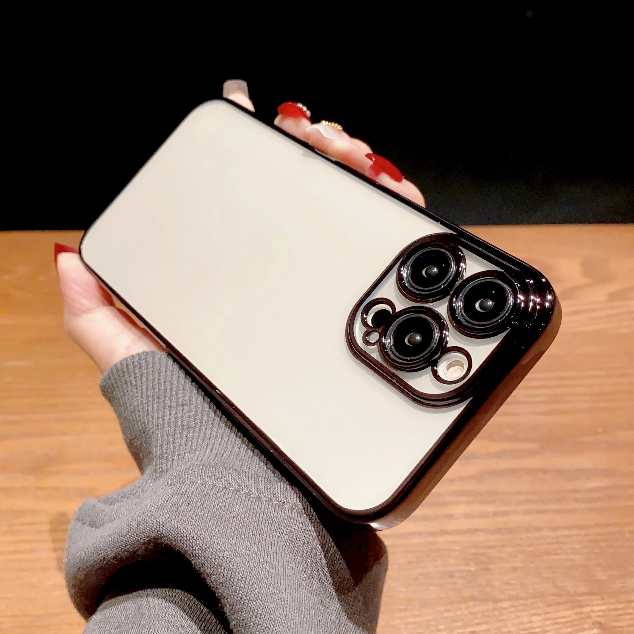 Electroplate High Definition Protection Shockproof Case For iPhone 11 12 Mini 13 Pro Max X XS XR 7 8 Plus SE Transparent Covers
Electroplate High Definition Protection Shockproof Case For iPhone 11 12 Mini 13 Pro Max X XS XR 7 8 Plus SE Transparent Covers