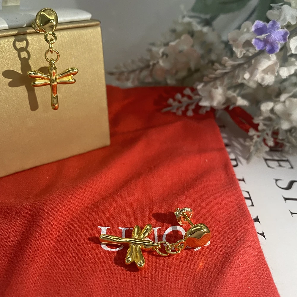 Женские универсальные серьги с крестом, золотистые модные простые серьги для путешествий и свиданий, подходит для UNO DE 50, 2023
Женские универсальные серьги с крестом, золотистые модные простые серьги для путешествий и свиданий, подходит для UNO DE 50, 2023