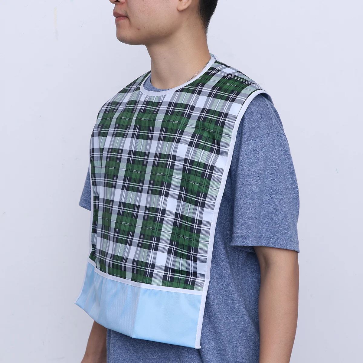 

Adult Mealtime Protector Waterproof Pocket Bib Disability Aid Apron Washable with Crumb Catcher (Green Grid)