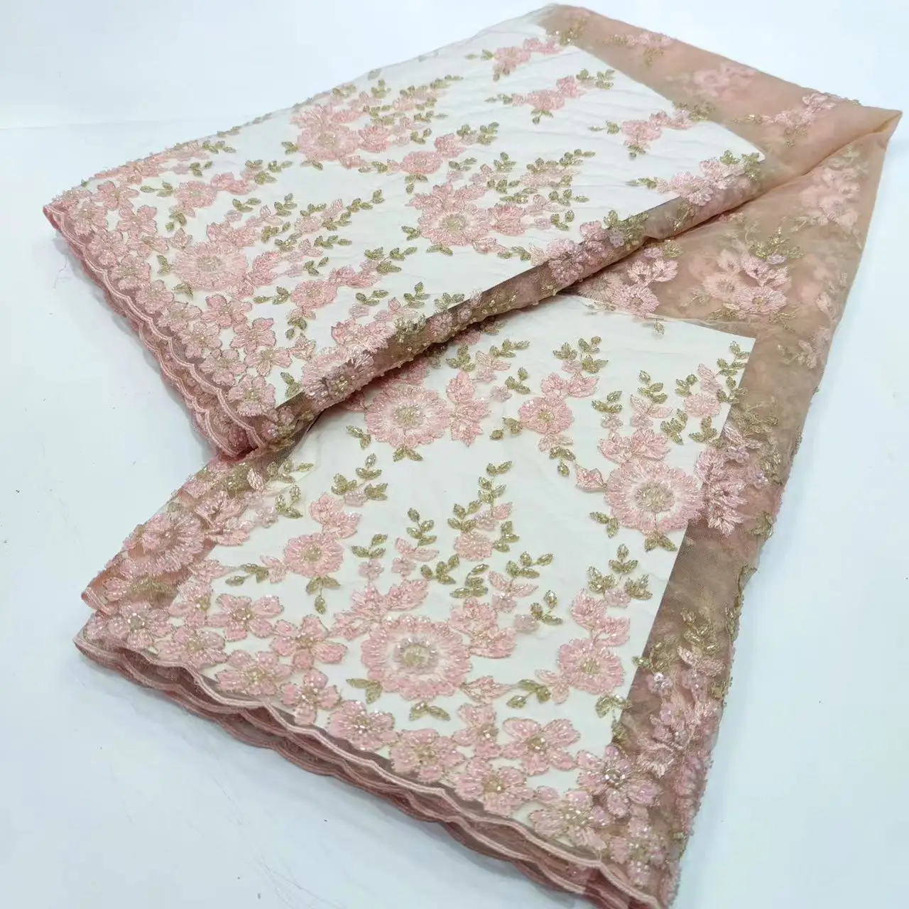 Wedding French Lace Fabric Sequin and Beaded Lace Fabric Shiny Tulle Lace for Dress and DIY Clothing YAYUE2022-325Y
Wedding French Lace Fabric Sequin and Beaded Lace Fabric Shiny Tulle Lace for Dress and DIY Clothing YAYUE2022-325Y