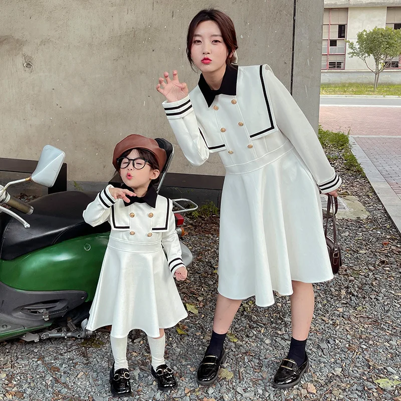 Mother and Daughter Dress Family Matching Outfit Clothes Spring Autumn Parent-child Dresses 2022 New Family Clothing Girls Dress
Mother and Daughter Dress Family Matching Outfit Clothes Spring Autumn Parent-child Dresses 2022 New Family Clothing Girls Dress