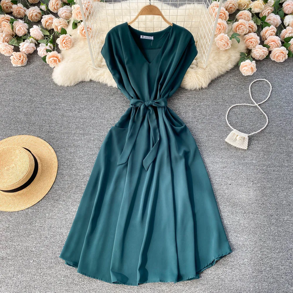 Temperament Maxi Dresses for Women Bandage Slim Waist V-neck Vestido Feminino Solid Color Style Robe Femme
Temperament Maxi Dresses for Women Bandage Slim Waist V-neck Vestido Feminino Solid Color Style Robe Femme