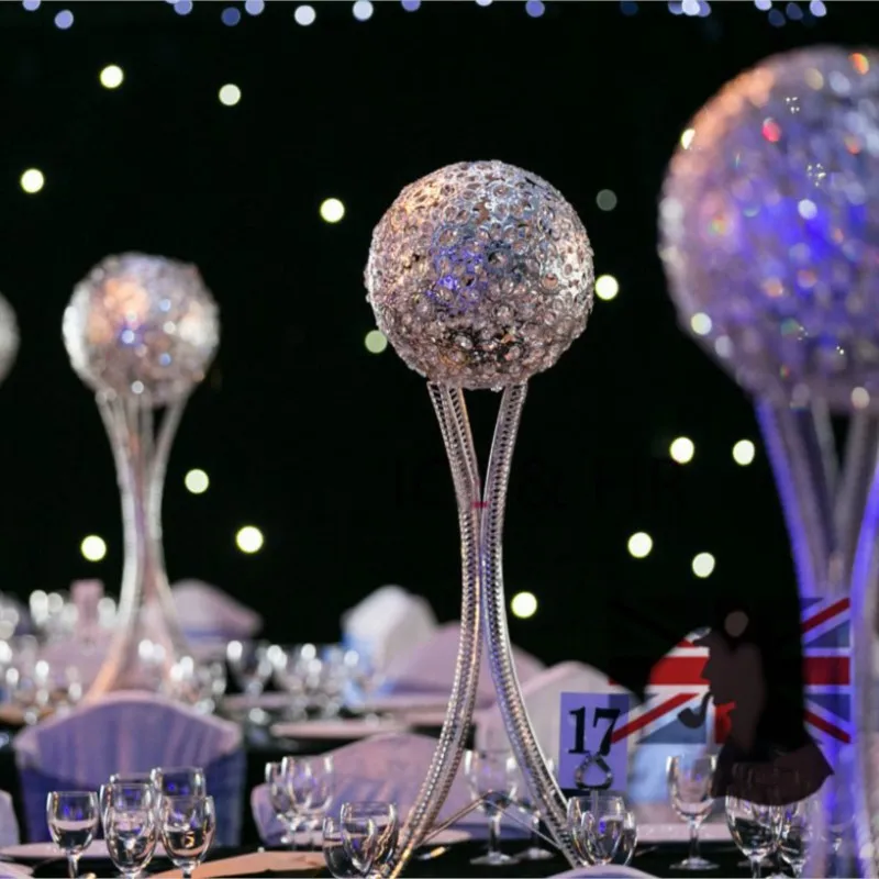 80cm Tall Gold or Silver Table Centerpiece Wedding Road Leads Sparking Wedding Decoration
80cm Tall Gold or Silver Table Centerpiece Wedding Road Leads Sparking Wedding Decoration