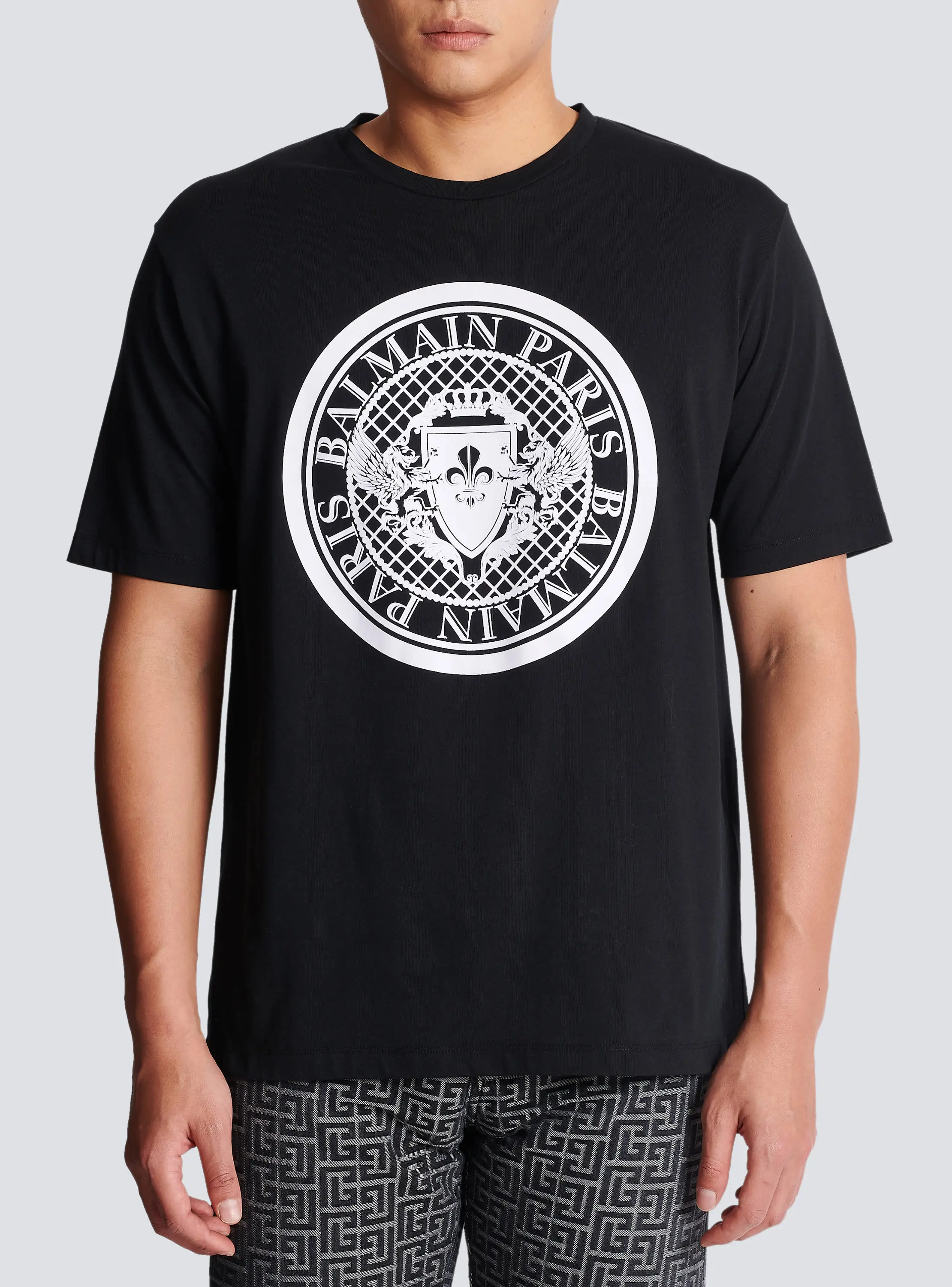 Men T Shirt 100% Cotton Casual Oversized T-Shirts O-Neck Woman Clothing Tops Luxury Brand Blouse Fashion Printed Tees Streetwear
Men T Shirt 100% Cotton Casual Oversized T-Shirts O-Neck Woman Clothing Tops Luxury Brand Blouse Fashion Printed Tees Streetwear