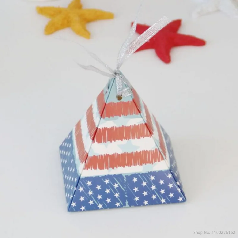 

New Europe Triangular National flag of USA Style Candy Box Wedding Favors and Gift Box Paper Candy Bags For Wedding Decoration