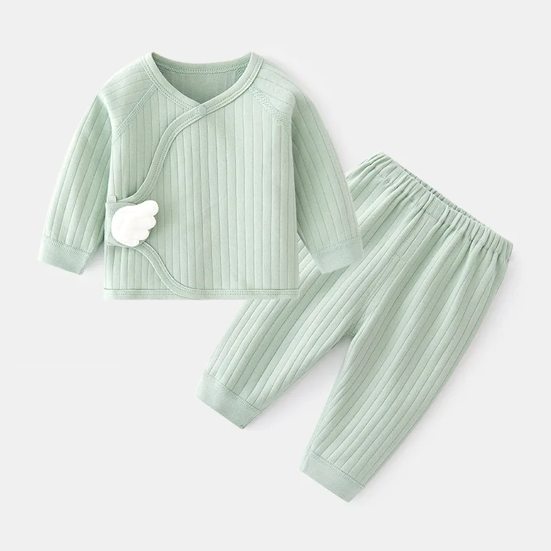 Newborn baby underwear set spring and autumn split baby autumn underwear newborn monk clothes
Newborn baby underwear set spring and autumn split baby autumn underwear newborn monk clothes
