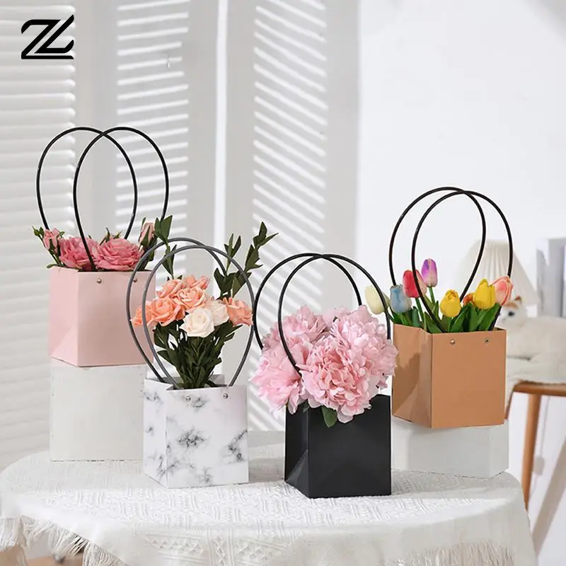 Flower Box Waterproof Paper Handy Gift Bag Kraft Handbag Wedding Rose Party Gift Box Packaging For Candy Cake Birthday
Flower Box Waterproof Paper Handy Gift Bag Kraft Handbag Wedding Rose Party Gift Box Packaging For Candy Cake Birthday