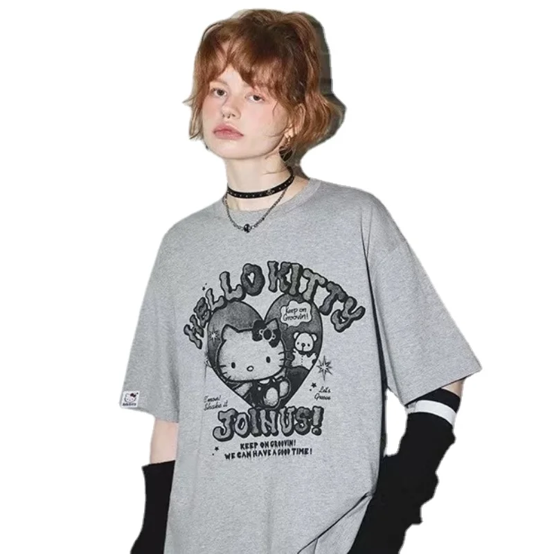 Sanrios New Fashion Cartoon Print Short Sleeve T-shirt Retro American Sweet Cool T-shirt Large Top Loose Large Size Fashion
Sanrios New Fashion Cartoon Print Short Sleeve T-shirt Retro American Sweet Cool T-shirt Large Top Loose Large Size Fashion