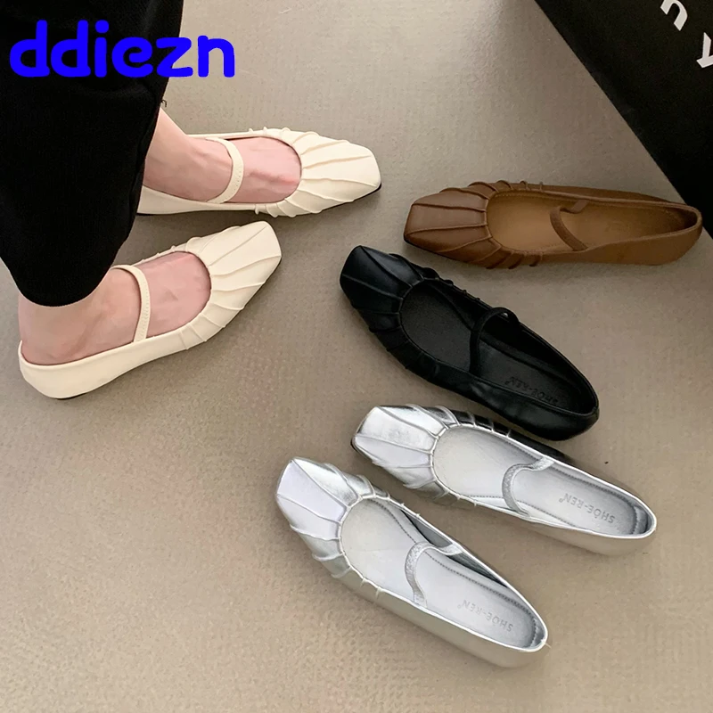 Female Casual Luxury Women Flats With Shoes Footwear Summer Spring Outdoor Fashion Shallow Pleated Ladies Square Toe Shoes
Female Casual Luxury Women Flats With Shoes Footwear Summer Spring Outdoor Fashion Shallow Pleated Ladies Square Toe Shoes