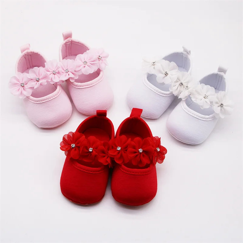 2Pcs Baby Baptism Shoes Headband Set Newborn Soft Sole Floral Mary Jane Flats Anti-slip Toddler Prewalker for Infant Girls
2Pcs Baby Baptism Shoes Headband Set Newborn Soft Sole Floral Mary Jane Flats Anti-slip Toddler Prewalker for Infant Girls