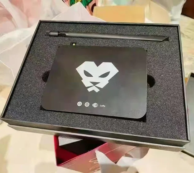 New Black Panther X2 hotspot EU868 US915 AU915 CN470 Hnt Panther X2 Helium
New Black Panther X2 hotspot EU868 US915 AU915 CN470 Hnt Panther X2 Helium