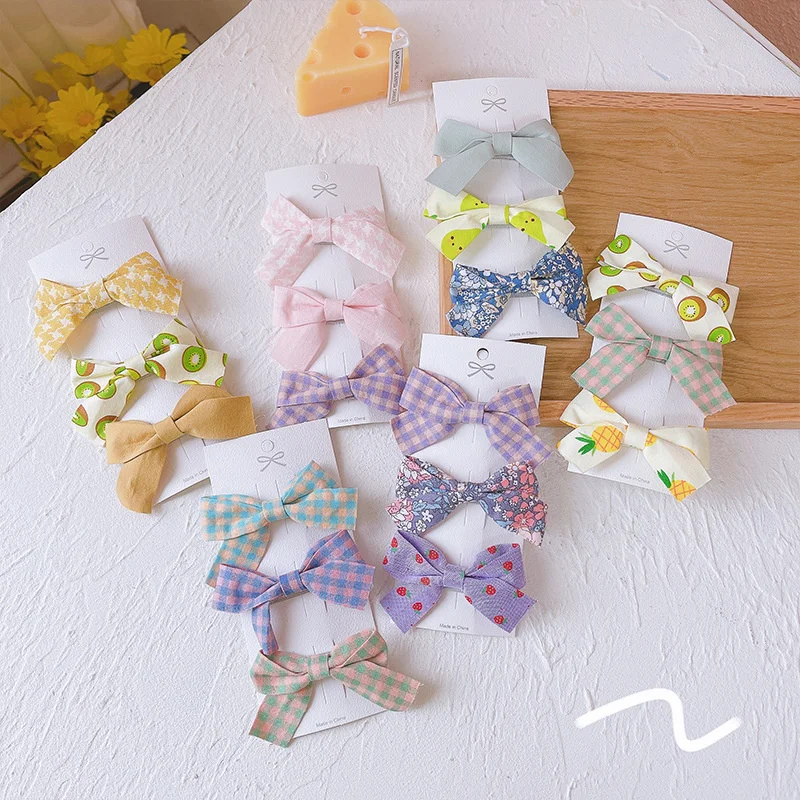 3PCS/Set New Korea Princess Flower Fruit Plaid Hair Clips For Girl Cartoon Print Pineapple Kiwi Hairpin Barrettes Fashion Gift
3PCS/Set New Korea Princess Flower Fruit Plaid Hair Clips For Girl Cartoon Print Pineapple Kiwi Hairpin Barrettes Fashion Gift